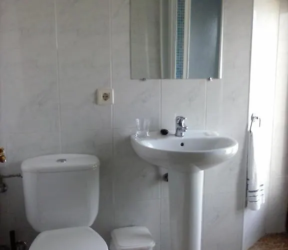 Pensión Restaurante Parajes Castropol